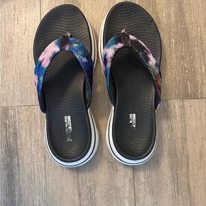 Skechers Vibrant Tie-Dye Sandals